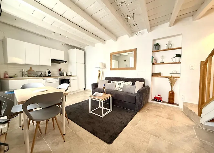 Maison Arenas